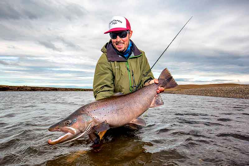 fly-fishing-sea-trout-rio-grande-argentina-patagonia-vm3